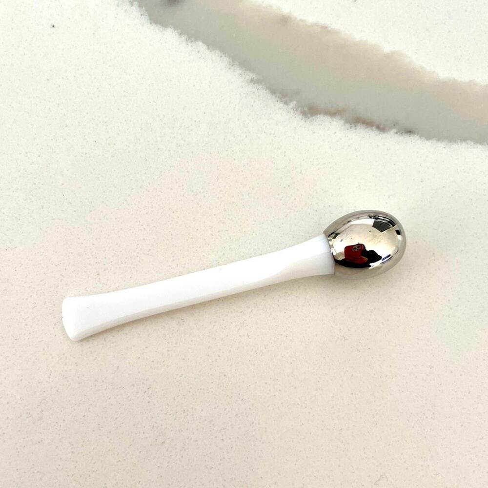 Authentic La Mer Eye Concentrate/Balm Cream Ball Applicator Spatula White New